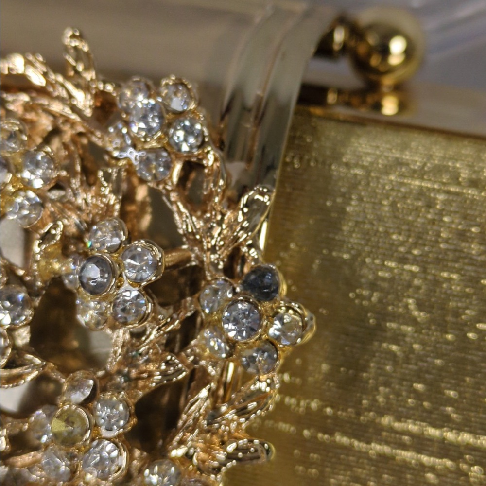Two Pieces of Metallic Tone Clutches - Picture 5 of 16